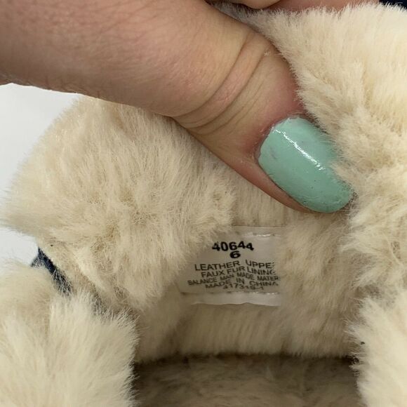 Minnetonka Allie Jr Trapper Moccasin Slippers Sz 6 - Picture 9 of 10